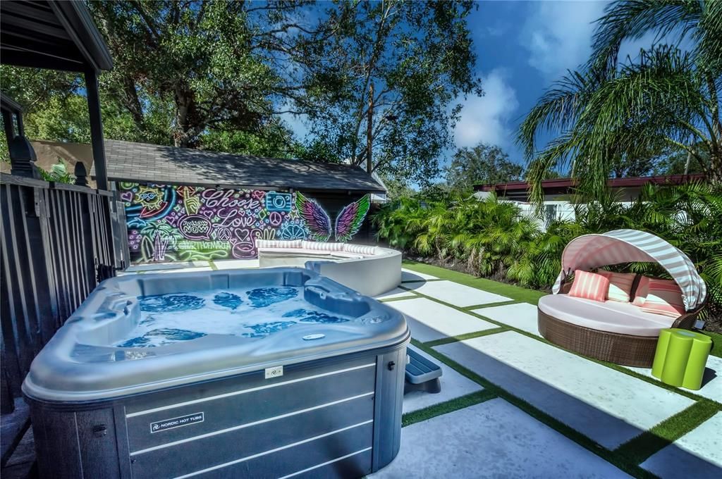 En Venta: $559,900 (2 camas, 2 baños, 1468 Pies cuadrados)
