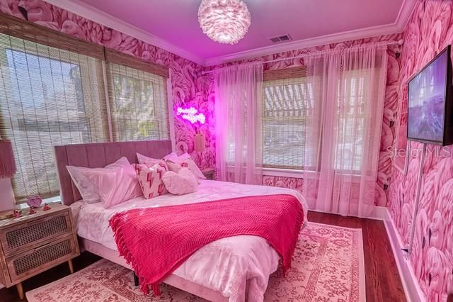 En Venta: $559,900 (2 camas, 2 baños, 1468 Pies cuadrados)