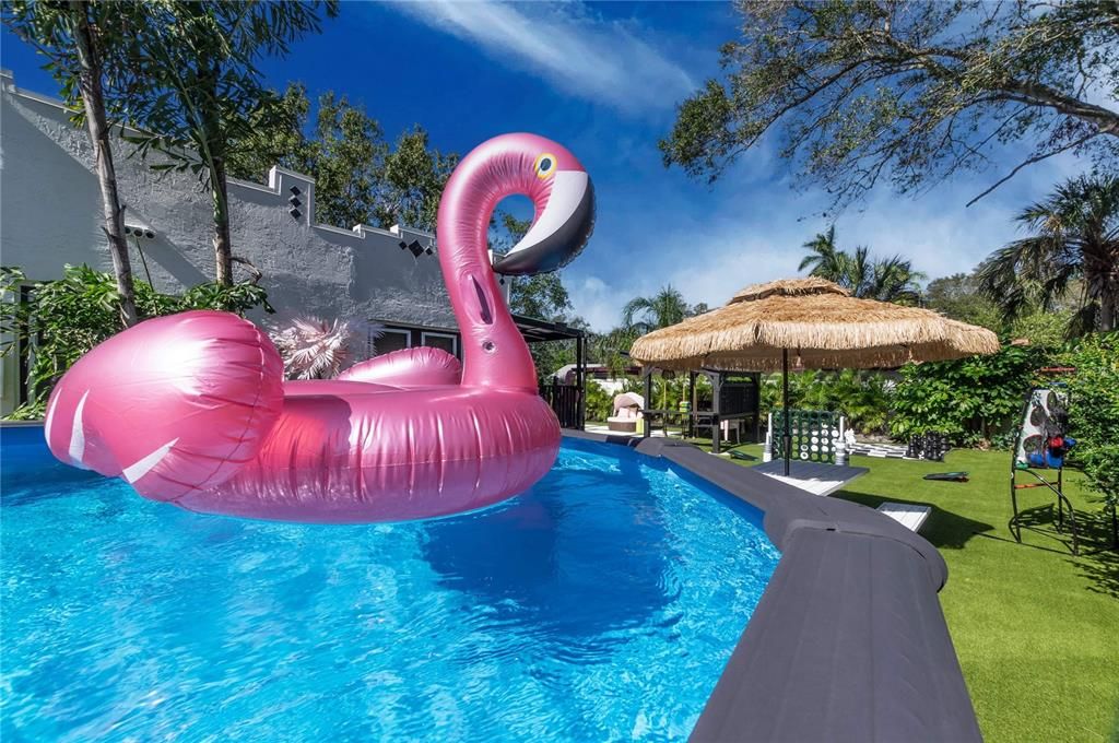 En Venta: $559,900 (2 camas, 2 baños, 1468 Pies cuadrados)