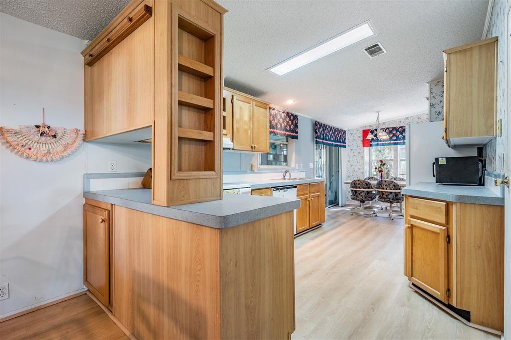 En Venta: $199,000 (3 camas, 2 baños, 1512 Pies cuadrados)