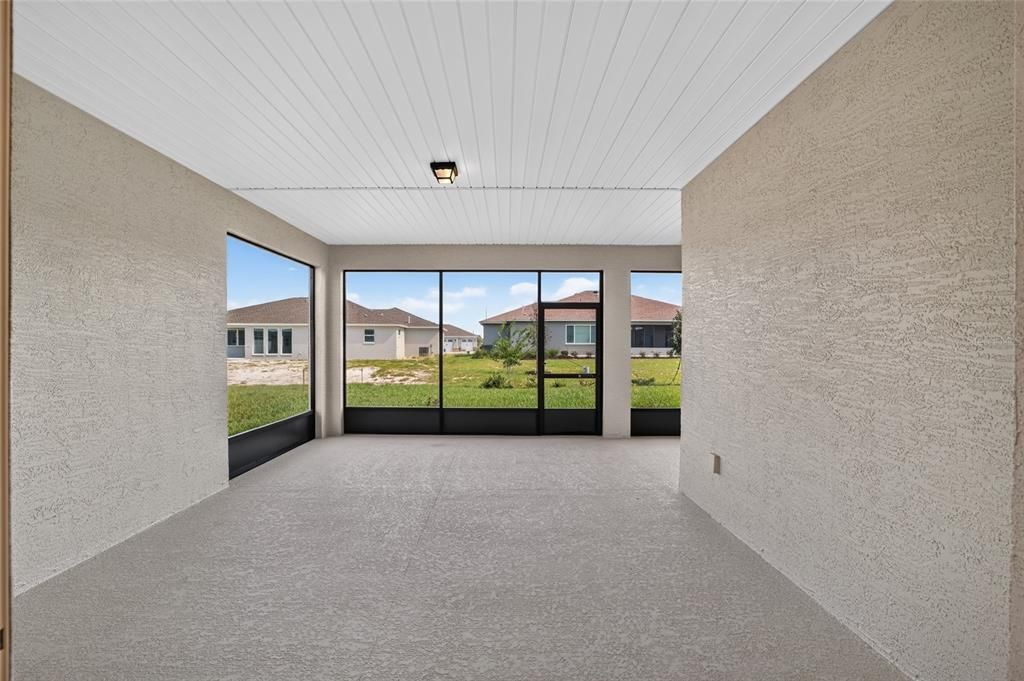 En Venta: $547,540 (3 camas, 3 baños, 2211 Pies cuadrados)
