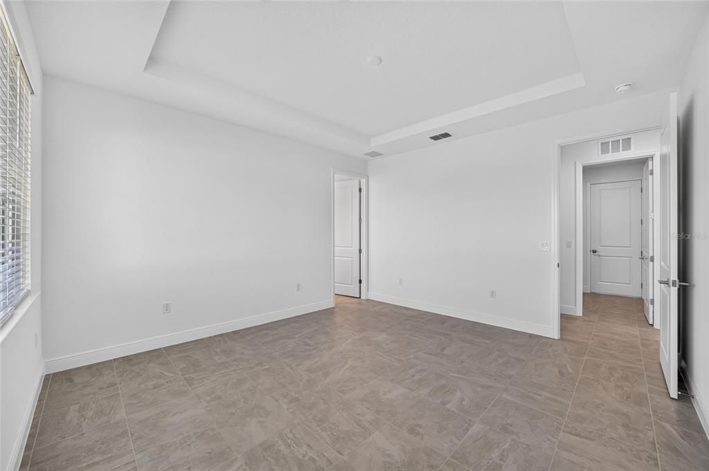 En Venta: $547,540 (3 camas, 3 baños, 2211 Pies cuadrados)
