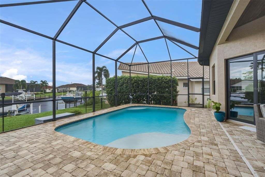 For Sale: $1,150,000 (3 beds, 2 baths, 2457 Square Feet)