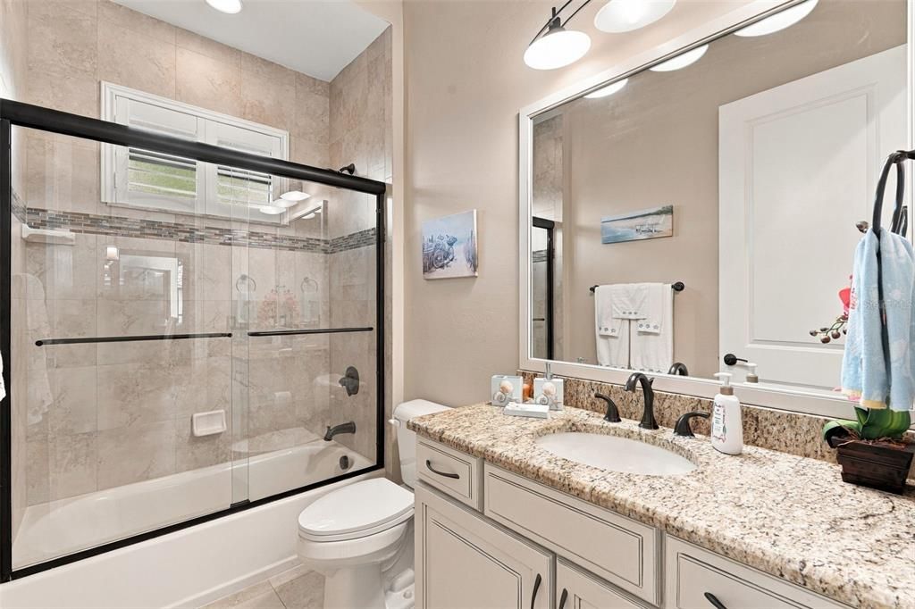 For Sale: $1,150,000 (3 beds, 2 baths, 2457 Square Feet)