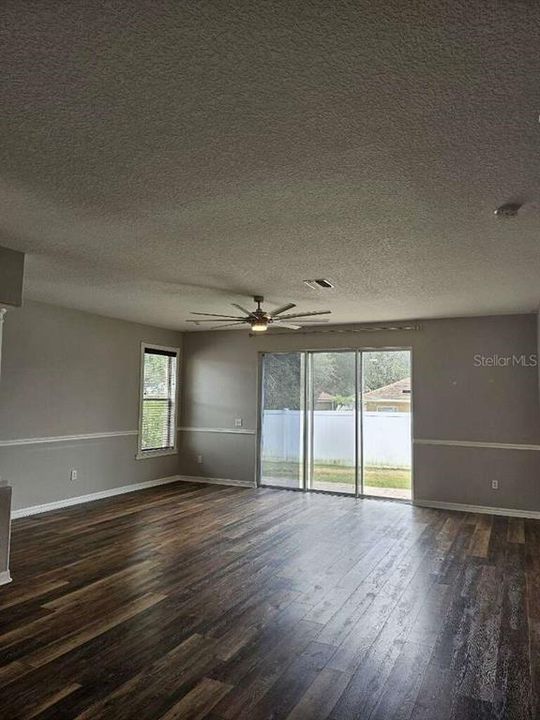 En Venta: $358,900 (3 camas, 2 baños, 2158 Pies cuadrados)