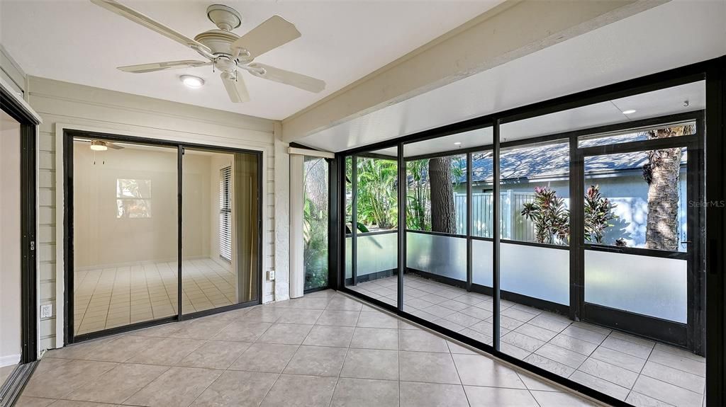 For Rent: $2,800 (2 beds, 2 baths, 1456 Square Feet)