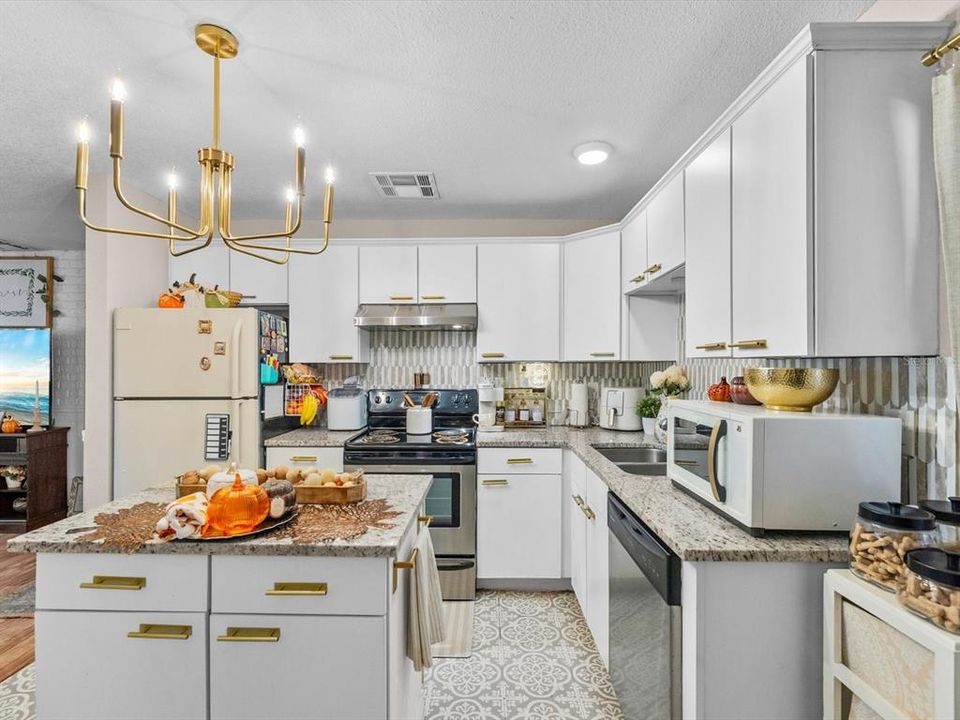En Venta: $209,500 (2 camas, 1 baños, 806 Pies cuadrados)