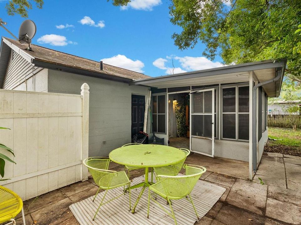 En Venta: $209,500 (2 camas, 1 baños, 806 Pies cuadrados)