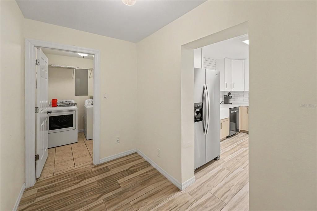 For Sale: $650,000 (4 beds, 3 baths, 2422 Square Feet)