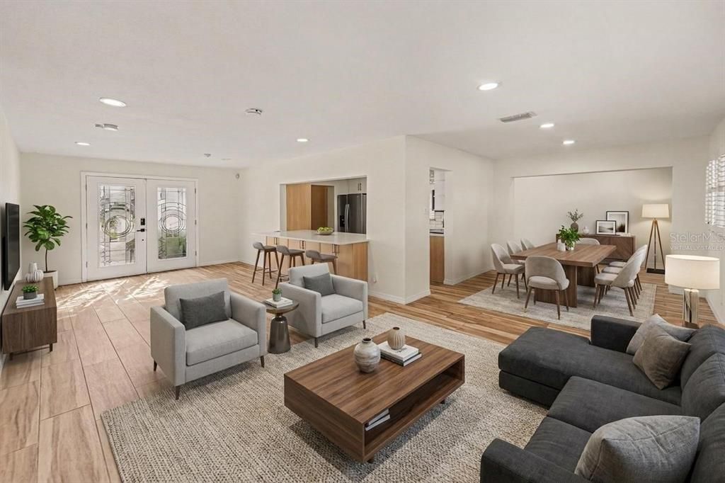 For Sale: $650,000 (4 beds, 3 baths, 2422 Square Feet)