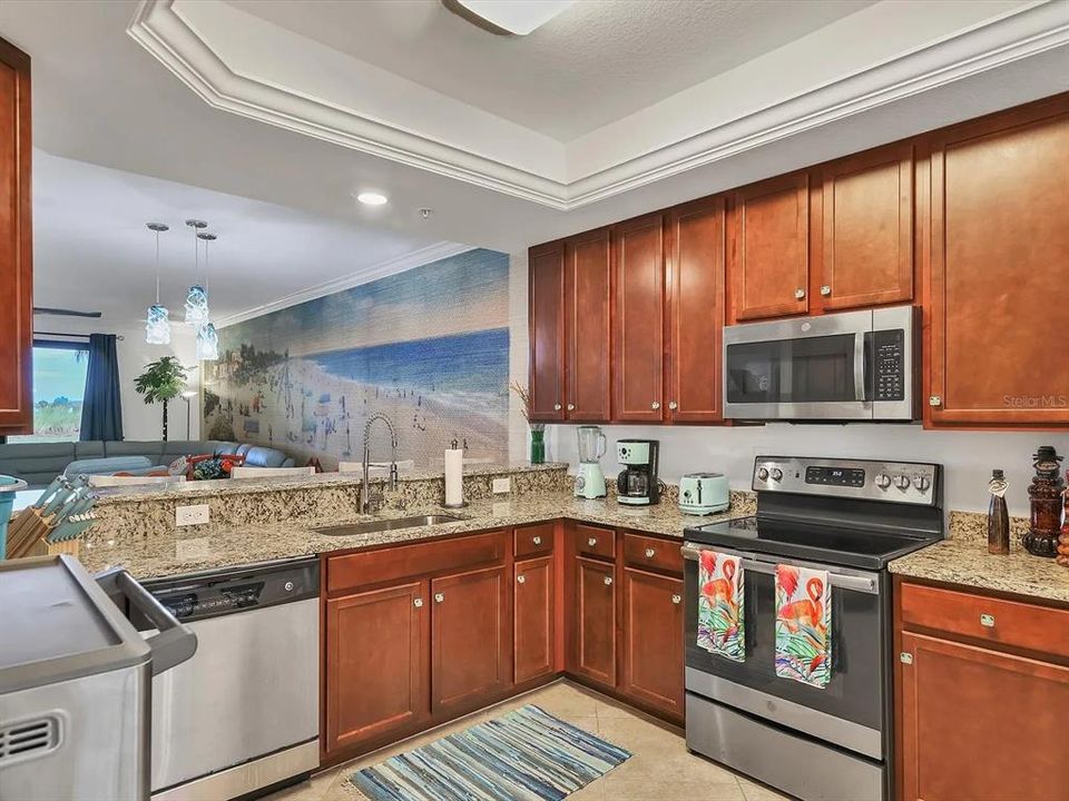 На продажу: $439,900 (2 спален, 2 ванн, 1462 Квадратных фут)