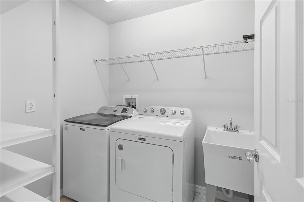 В аренду: $2,950 (4 спален, 3 ванн, 1830 Квадратных фут)