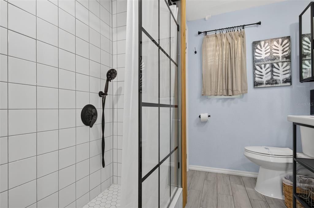 En Venta: $770,000 (4 camas, 3 baños, 2176 Pies cuadrados)