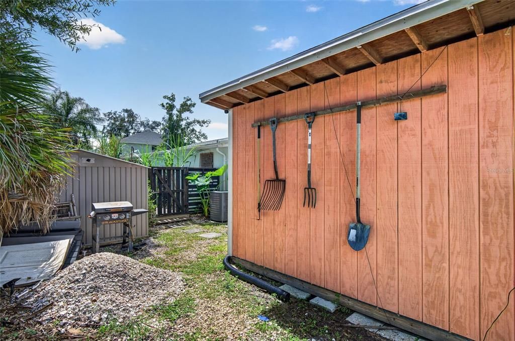 En Venta: $770,000 (4 camas, 3 baños, 2176 Pies cuadrados)