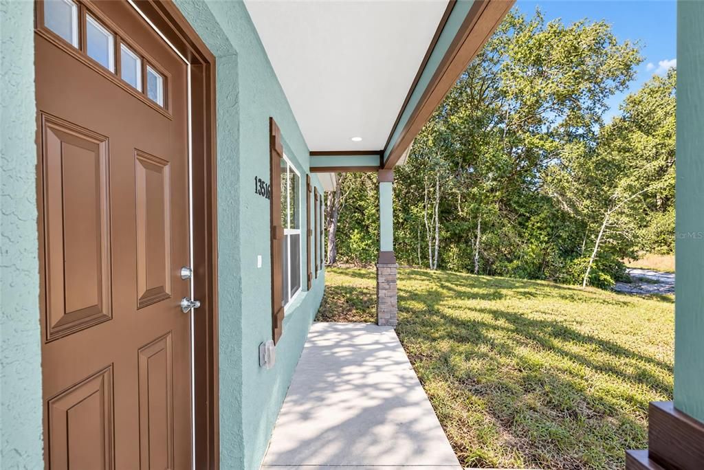 For Sale: $240,000 (3 beds, 2 baths, 1286 Square Feet)