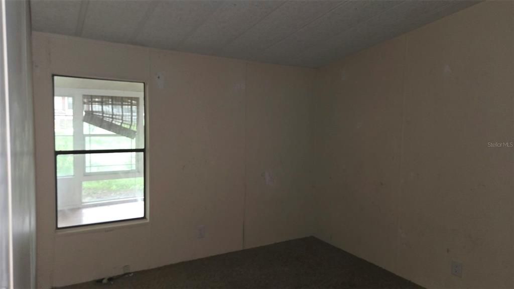For Sale: $169,000 (3 beds, 2 baths, 1512 Square Feet)