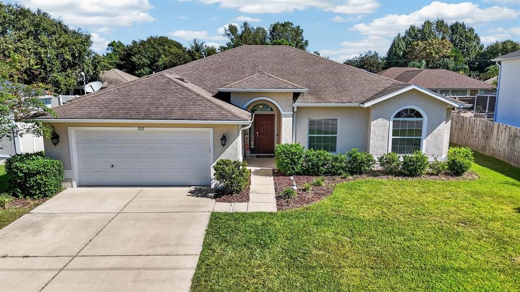 For Sale: $344,900 (3 beds, 2 baths, 1832 Square Feet)