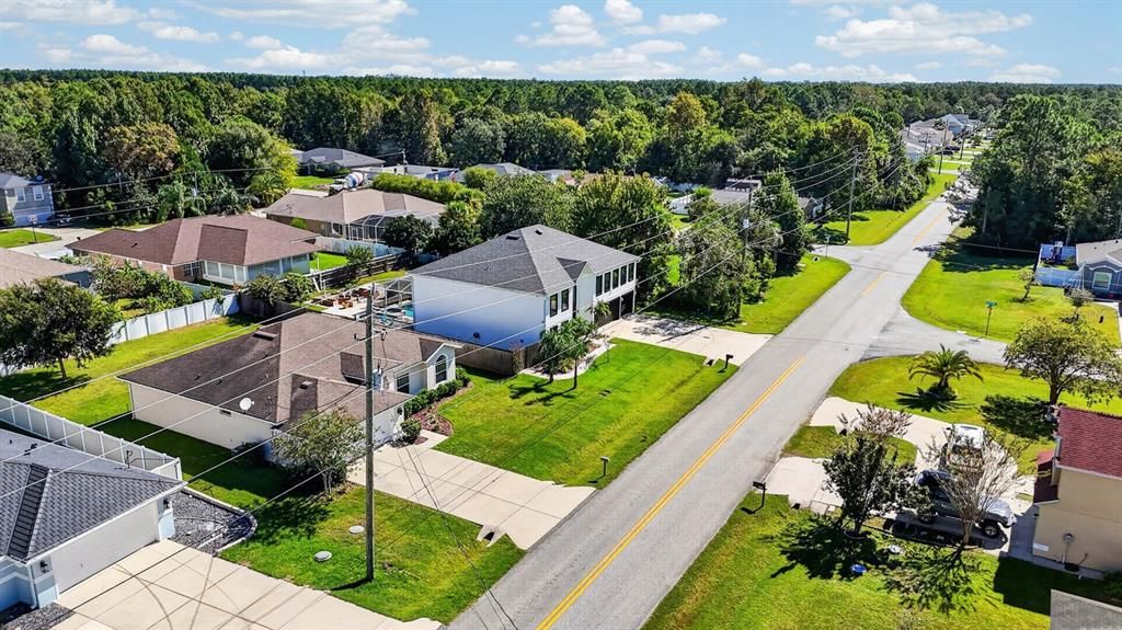 For Sale: $344,900 (3 beds, 2 baths, 1832 Square Feet)