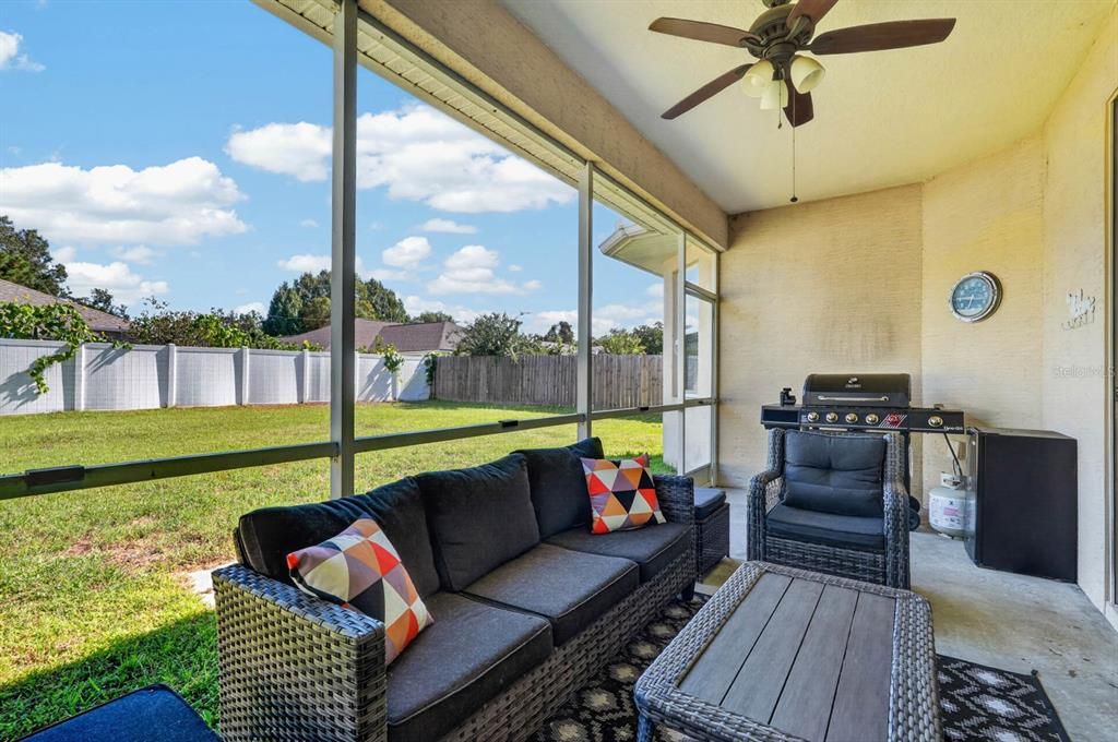 For Sale: $344,900 (3 beds, 2 baths, 1832 Square Feet)