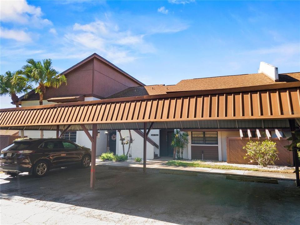 En Venta: $173,900 (2 camas, 2 baños, 1336 Pies cuadrados)