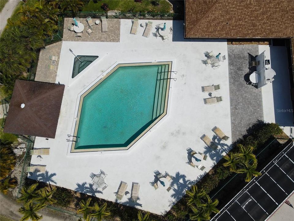 En Venta: $173,900 (2 camas, 2 baños, 1336 Pies cuadrados)