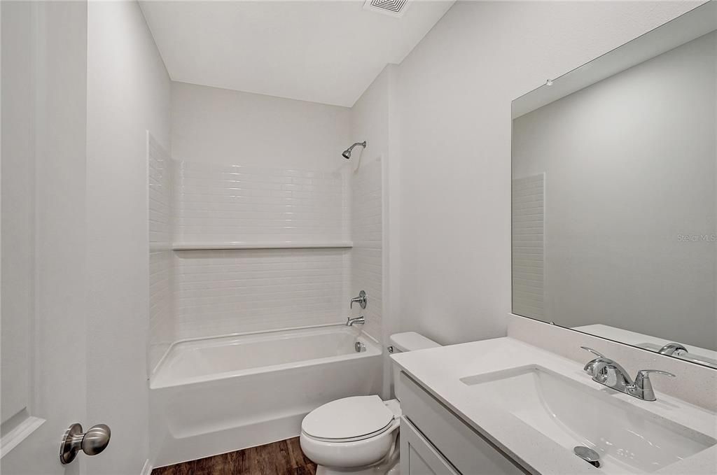 En Venta: $304,855 (2 camas, 2 baños, 1312 Pies cuadrados)
