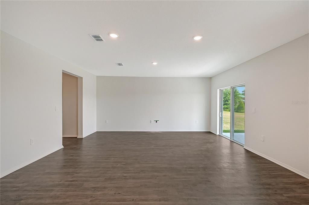 En Venta: $466,748 (4 camas, 2 baños, 1967 Pies cuadrados)