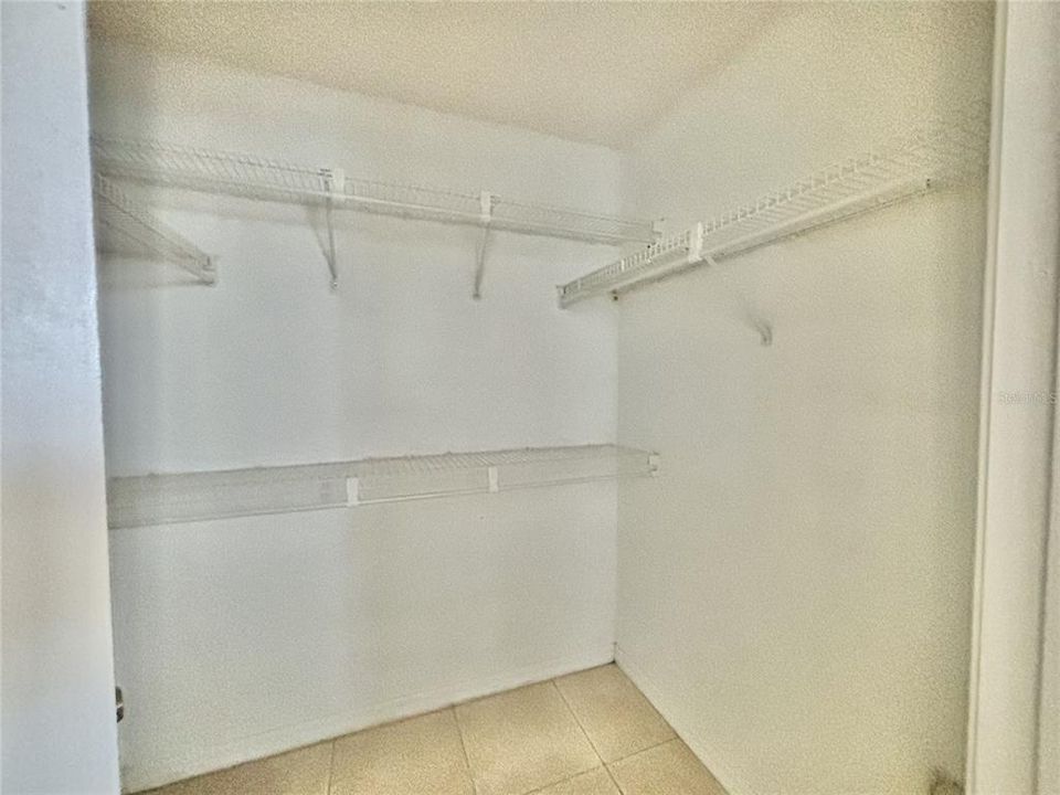 En Renta: $1,700 (3 camas, 2 baños, 1594 Pies cuadrados)