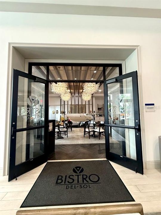 En Venta: $629,000 (3 camas, 3 baños, 2609 Pies cuadrados)