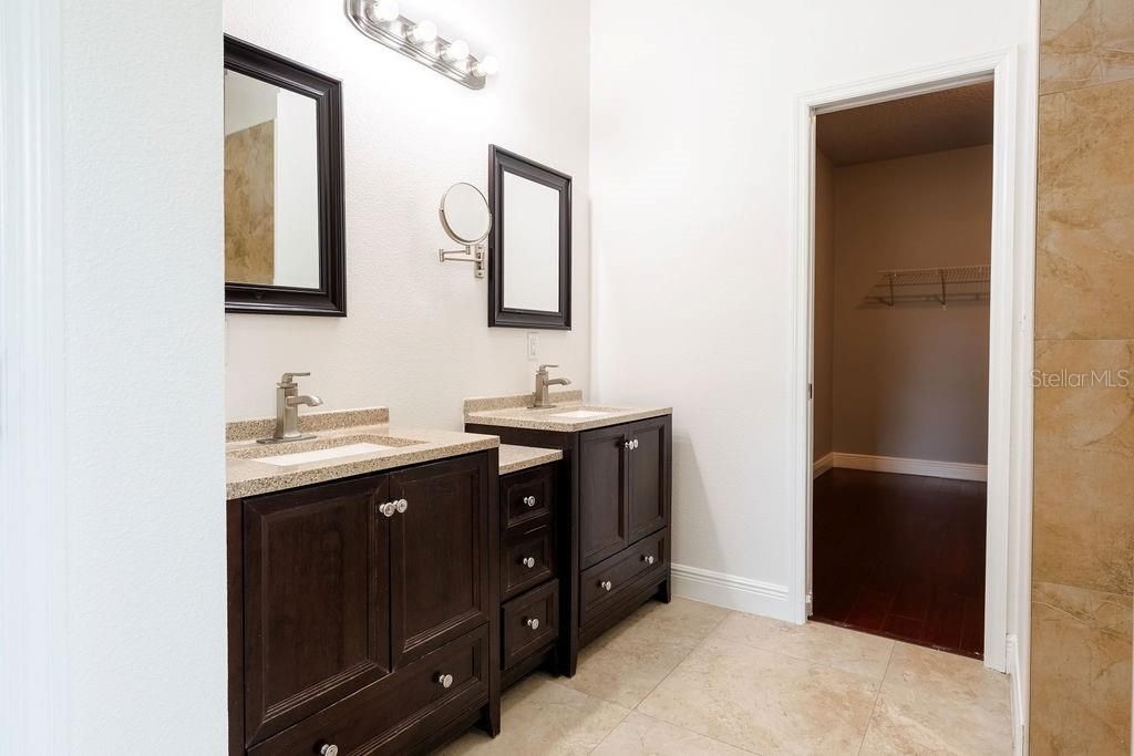 For Sale: $539,900 (3 beds, 3 baths, 2191 Square Feet)