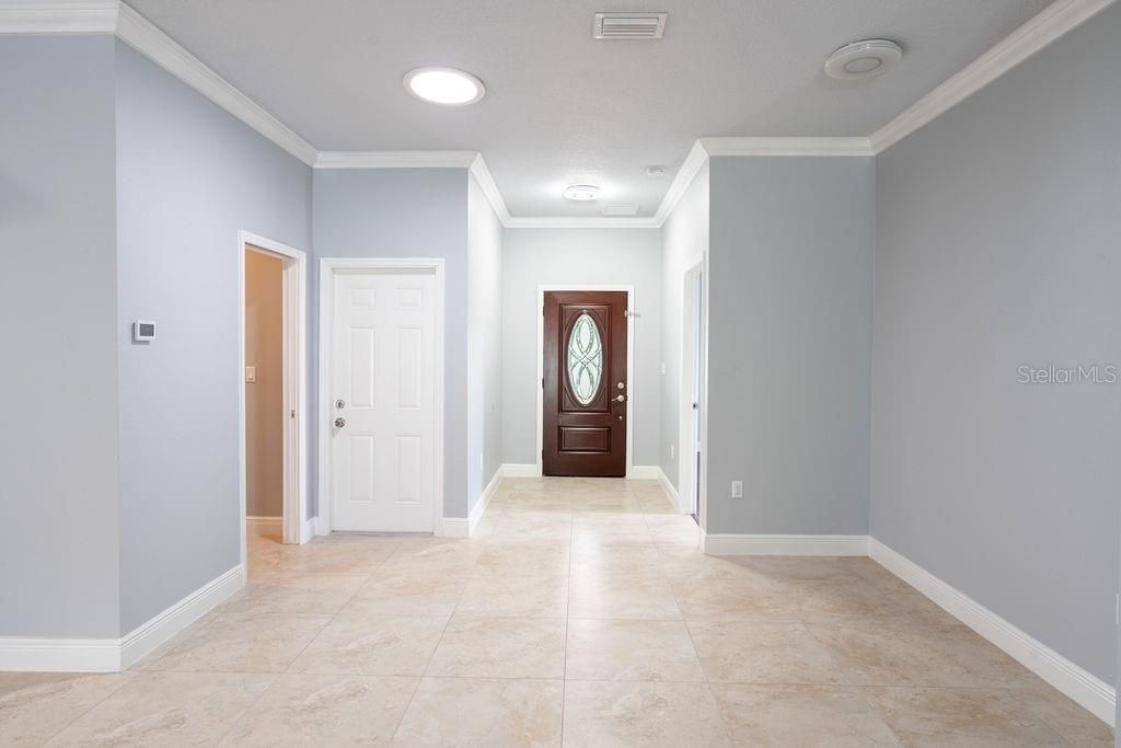 For Sale: $539,900 (3 beds, 3 baths, 2191 Square Feet)