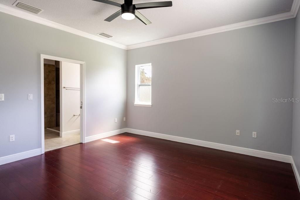For Sale: $539,900 (3 beds, 3 baths, 2191 Square Feet)