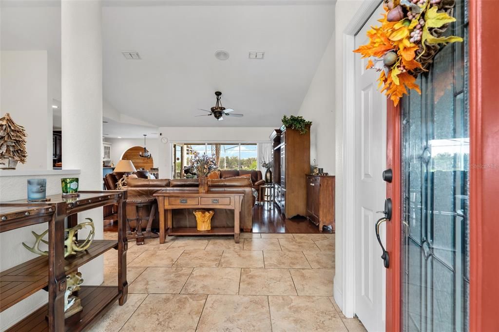 For Sale: $565,000 (3 beds, 2 baths, 2199 Square Feet)