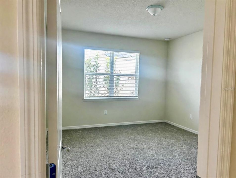 En Renta: $2,200 (4 camas, 2 baños, 1850 Pies cuadrados)