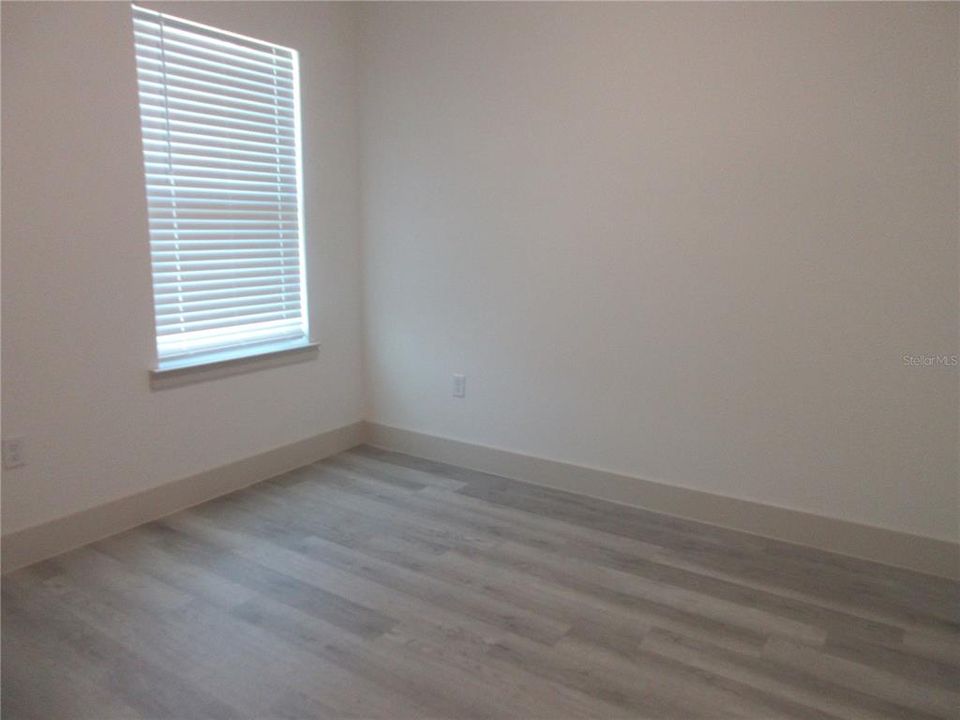 В аренду: $1,800 (4 спален, 2 ванн, 1533 Квадратных фут)