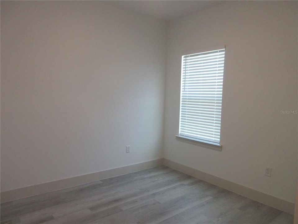 В аренду: $1,800 (4 спален, 2 ванн, 1533 Квадратных фут)