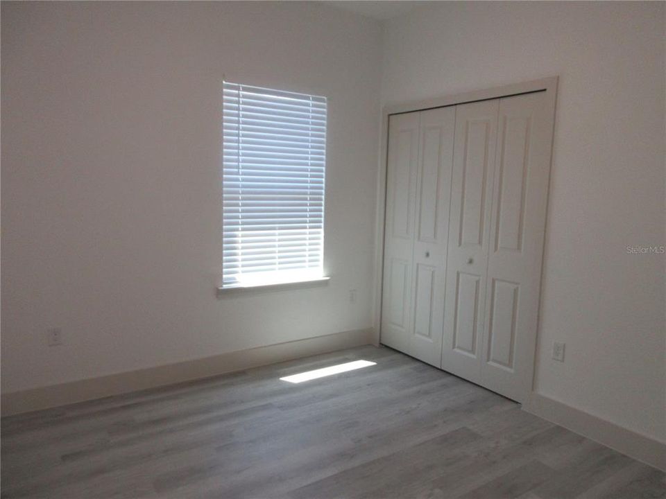 В аренду: $1,800 (4 спален, 2 ванн, 1533 Квадратных фут)