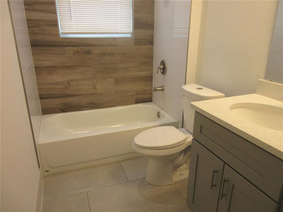 В аренду: $1,800 (4 спален, 2 ванн, 1533 Квадратных фут)