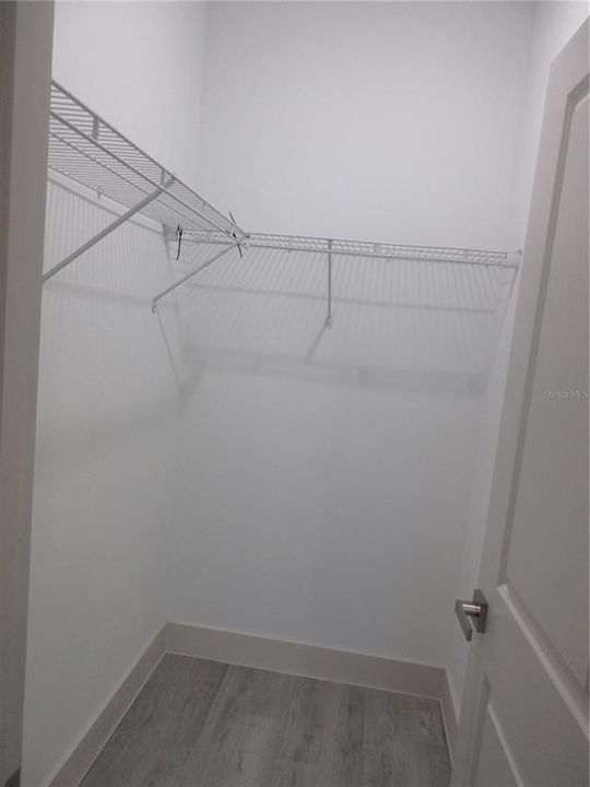 В аренду: $1,800 (4 спален, 2 ванн, 1533 Квадратных фут)