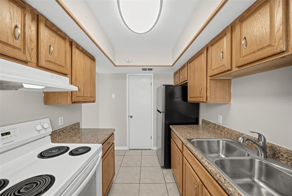 En Venta: $289,900 (3 camas, 2 baños, 1321 Pies cuadrados)