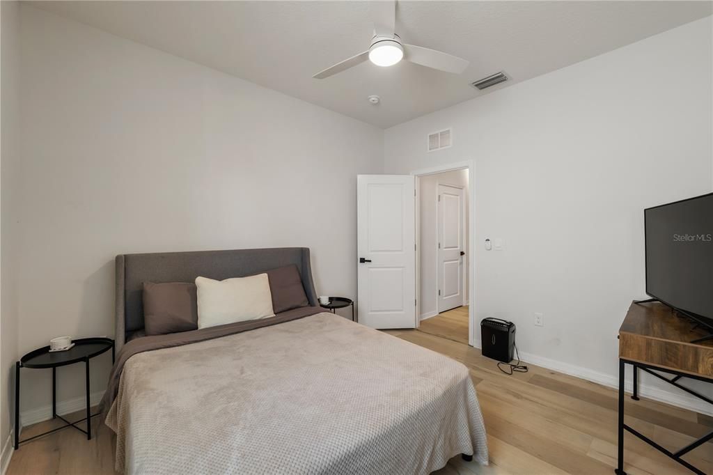 En Renta: $2,895 (4 camas, 2 baños, 2035 Pies cuadrados)