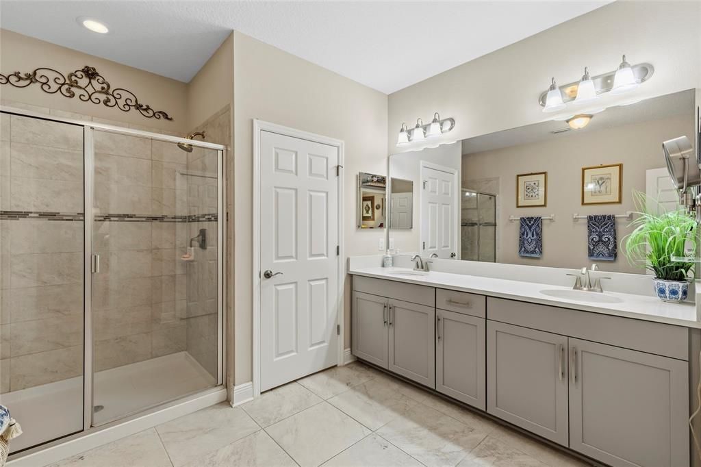 For Sale: $349,900 (3 beds, 2 baths, 1908 Square Feet)