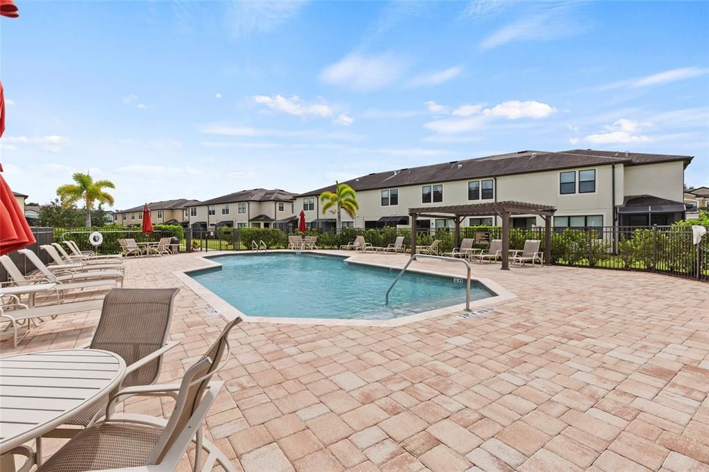 For Sale: $349,900 (3 beds, 2 baths, 1908 Square Feet)