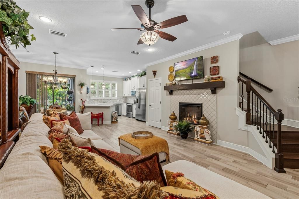 For Sale: $349,900 (3 beds, 2 baths, 1908 Square Feet)