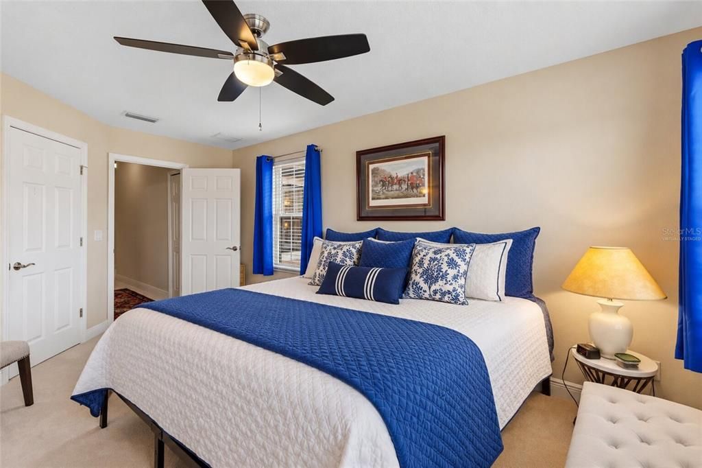 For Sale: $349,900 (3 beds, 2 baths, 1908 Square Feet)