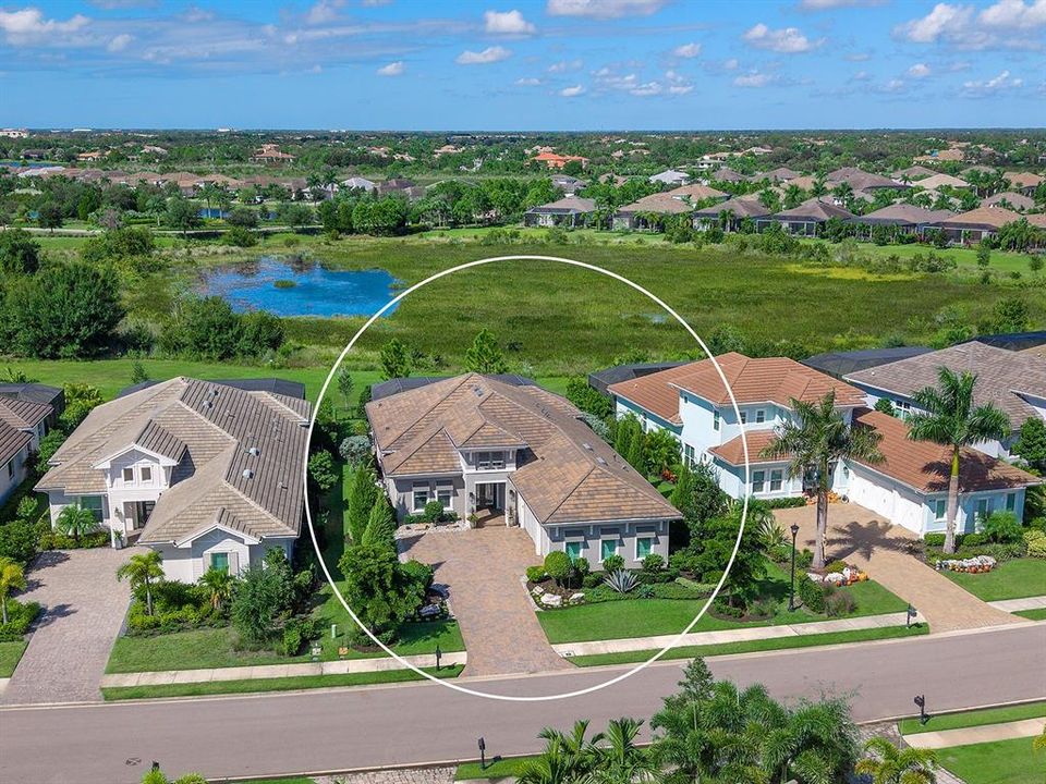 На продажу: $1,895,000 (3 спален, 2 ванн, 2431 Квадратных фут)