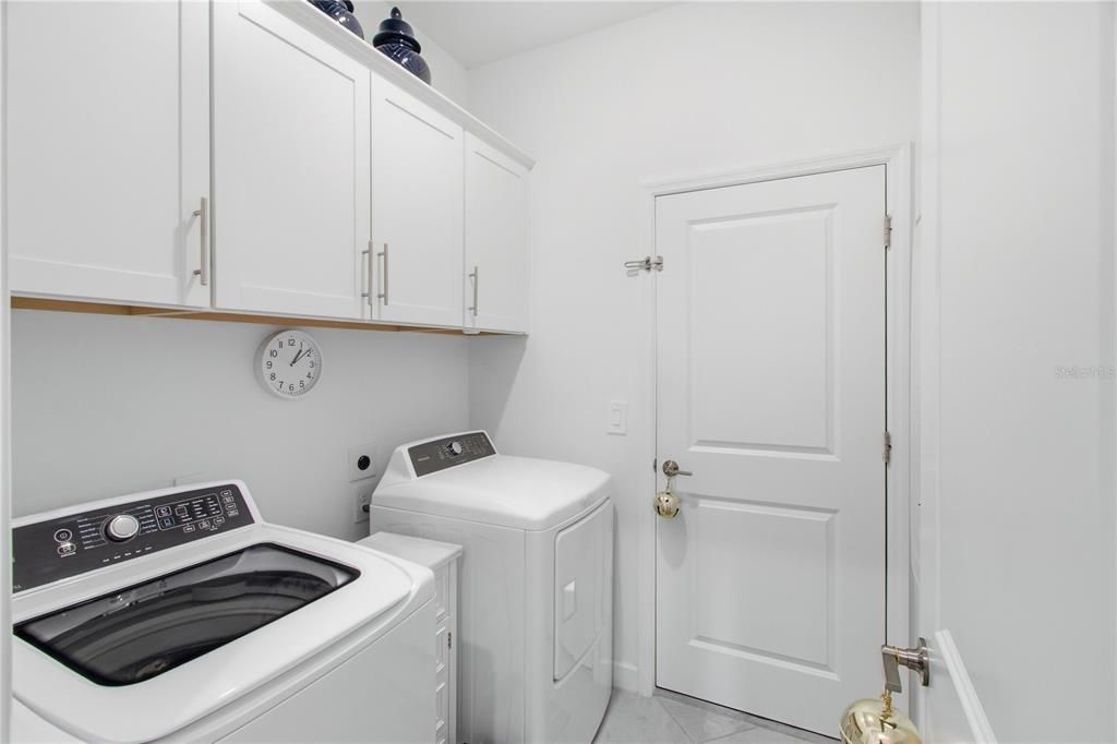 На продажу: $395,000 (2 спален, 2 ванн, 1557 Квадратных фут)