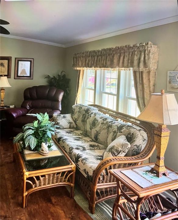 For Sale: $249,500 (3 beds, 2 baths, 1950 Square Feet)