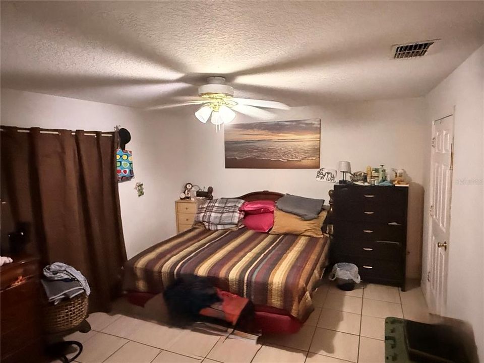 En Venta: $380,000 (3 camas, 2 baños, 1546 Pies cuadrados)
