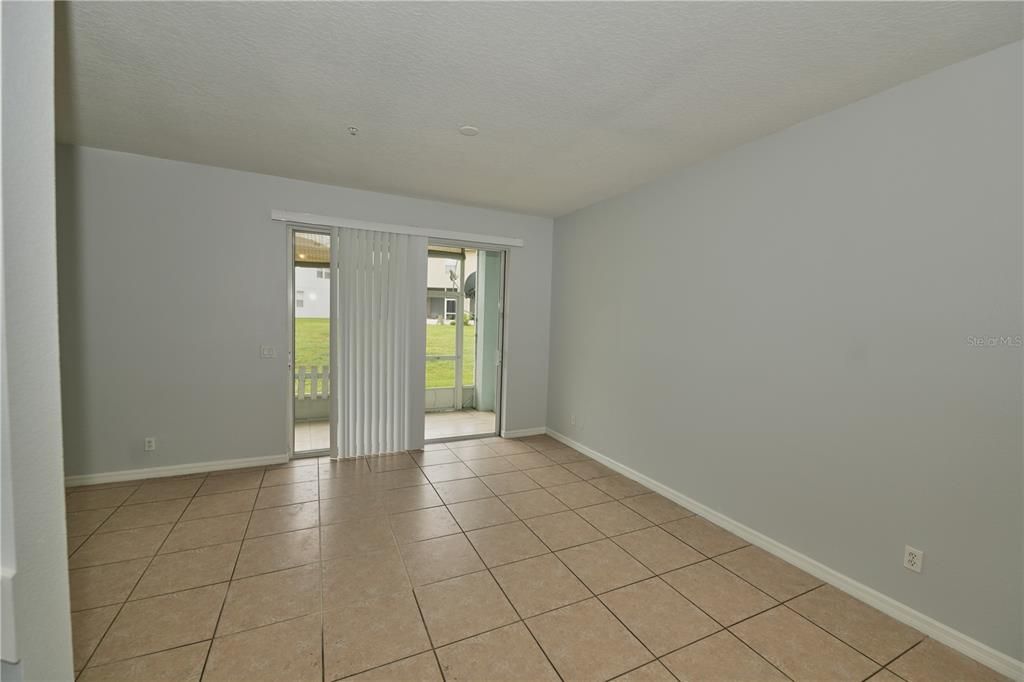 En Venta: $280,000 (3 camas, 2 baños, 1635 Pies cuadrados)
